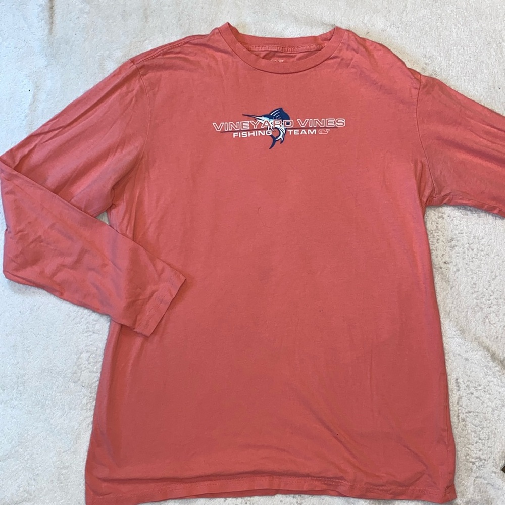 kids unisex Vineyard Vines Fishing Team faded red long sleeve tee Sz XL